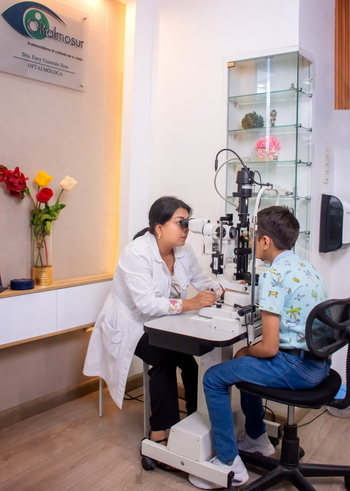 Consulta de oftalmología pediátrica